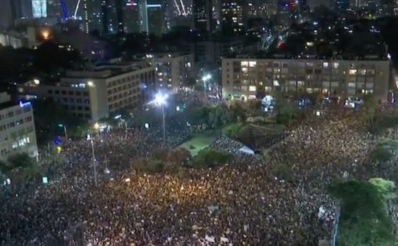 260 000 человек участвовали сегодня в протестах по всей стране — Crowd Solutions
