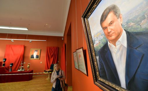 В украинском музее открылась выставка "Кодекс Межигорья"
