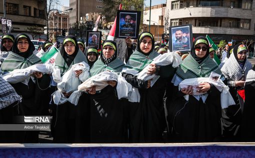В Тегеране хоронят генералов КСИР, палестинских младенцев и Израиль