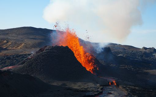 На Гавайях началось извержение вулкана Килауэа – видео