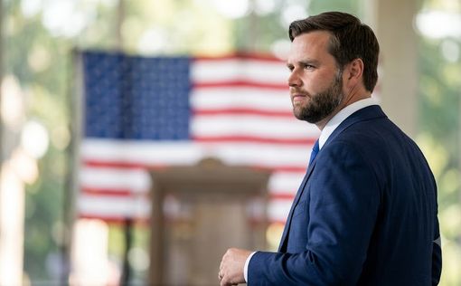 Вице-президент США раскритиковал частую смену премьеров Великобритании