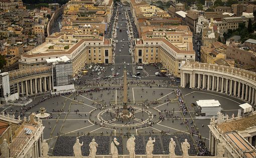Коронавирус: первый случай заражения зафиксирован в Ватикане