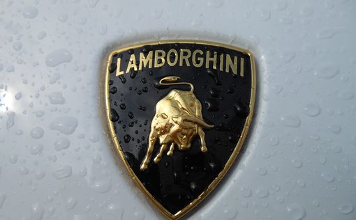 Lamborghini: Время электрических суперкаров еще не пришло