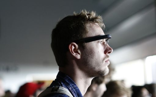 Медики установили зависимость от Google Glass