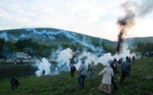Турция: против курдов применили слезоточивый газ