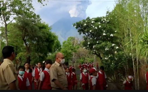 На Бали может начаться принудительная эвакуация