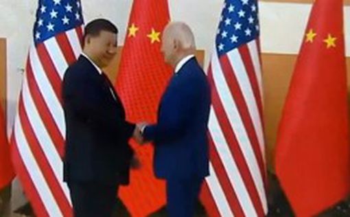 Историческая встреча: Байден и Си Цзиньпин пожали руки