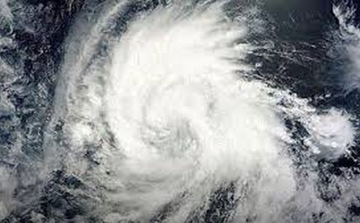 Ураган "Орлин" обрушился на Мексику
