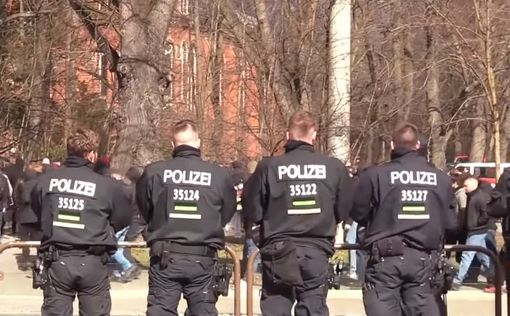 Германия: 8 экстремистов обвиняют в подготовке восстания