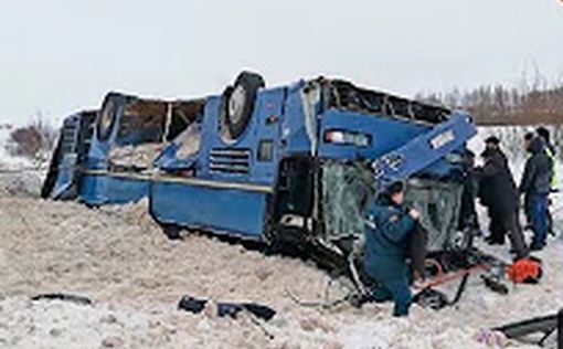 Под Калугой перевернулся автобус с детьми, 7 человек погибли