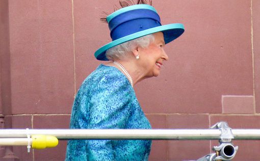Лондон сорвал план ISIS по убийству королевы Елизаветы II