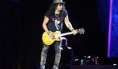 Три часа в Тель-Авиве: концерт легендарных Guns N' Roses - фоторепортаж | Фото 18