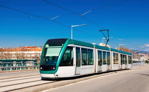 Пассажиры остановили неуправляемый трамвай в Германии