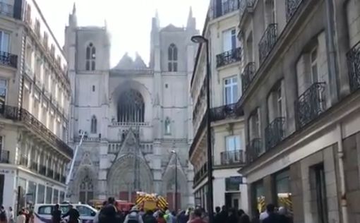 Пожар в соборе во Франции: задержан выходец из Руанды
