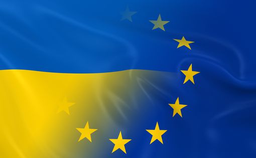 Евросоюз и Украина официально подписали "безвиз"