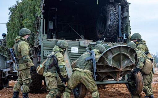 Британская разведка: Россия создает еще одну армию на юге Украины