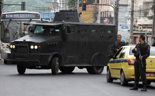 В трущобы Рио-де-Жанейро вводят войска