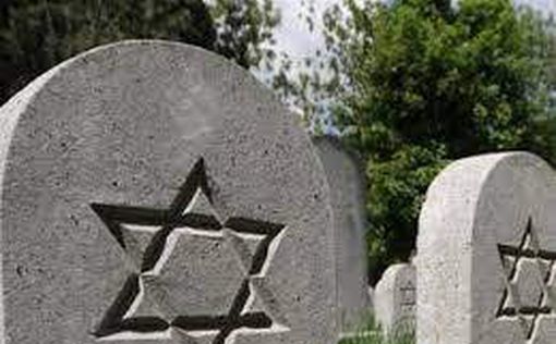 Греция: на еврейском кладбище совершен акт вандализма