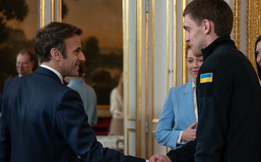Президент Франции встретился с мэром Мелитополя