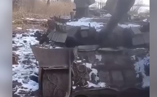 Грязи не боятся? Российские танки с этим не согласны - видео