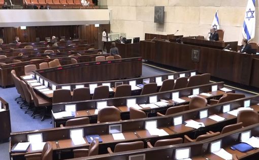 Депутатам запретили вносить законы на рассмотрение Кнессета