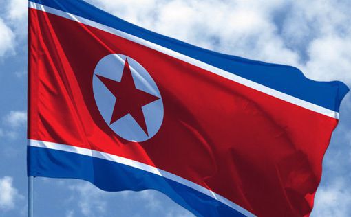КНДР пригрозила нанести ядерный удар по авианосцу США в Южной Корее