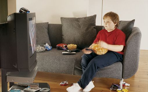 Телевизор - главная причина детского ожирения