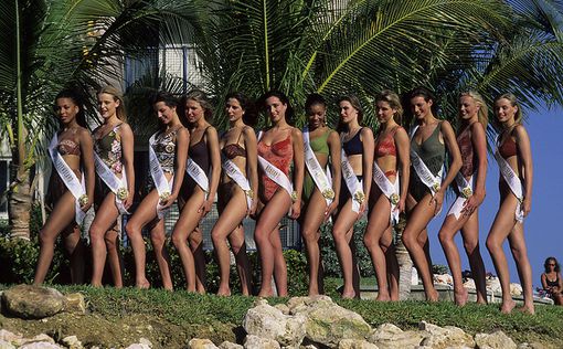 На конкурсе "Мисс Мира" отменили купальники