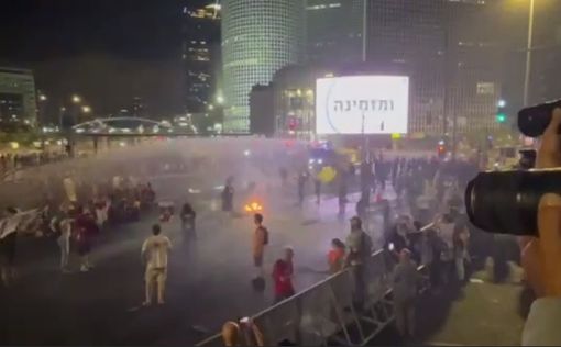 Протесты в Тель-Авиве разогнали, применив водометы