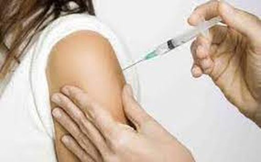 Израиль: третья доза вакцины безопасна для граждан