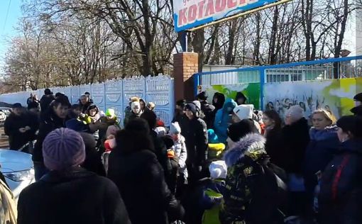 Десятки тысяч беженцев с Донбасса прибыли в Ростовскую область