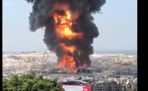Новая напасть: в порту Бейрута вспыхнул масштабный пожар