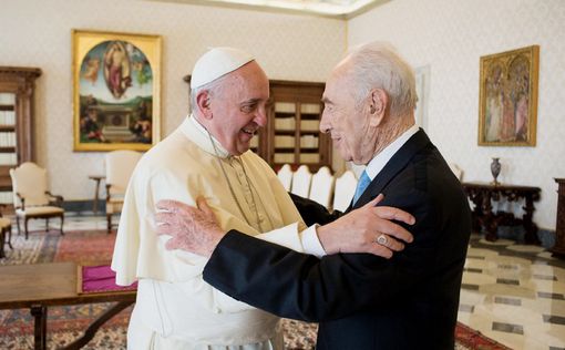 Папа Римский и Перес встретились в Ватикане