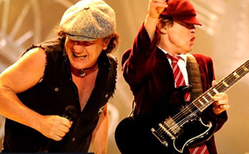 Рок-группа AC/DC вернется на сцену после 7-летнего перерыва