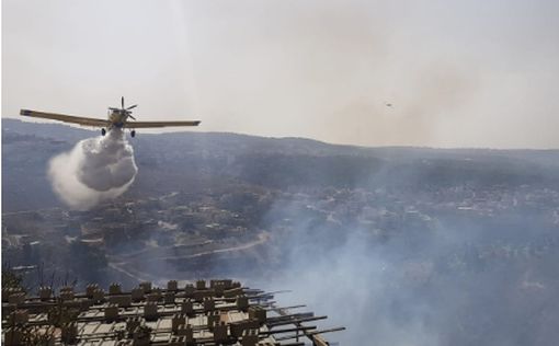 Сильный пожар в Умм эль-Фахм, из домов эвакуируют жителей