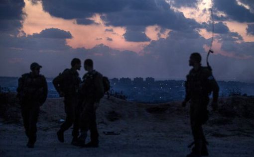 Три солдата ранены в Газе