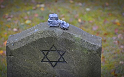 Пятой части немцев надоело помнить о Холокосте