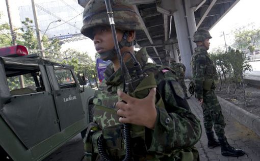 В Таиланде введен режим чрезвычайного положения