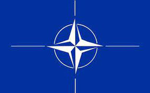 НАТО закрывает офис в Киеве