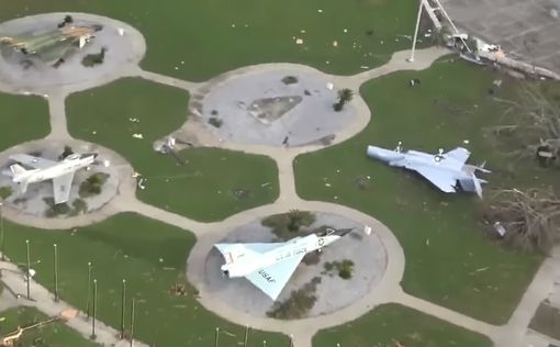 Ураган Майкл уничтожил 12 истребителей F-22