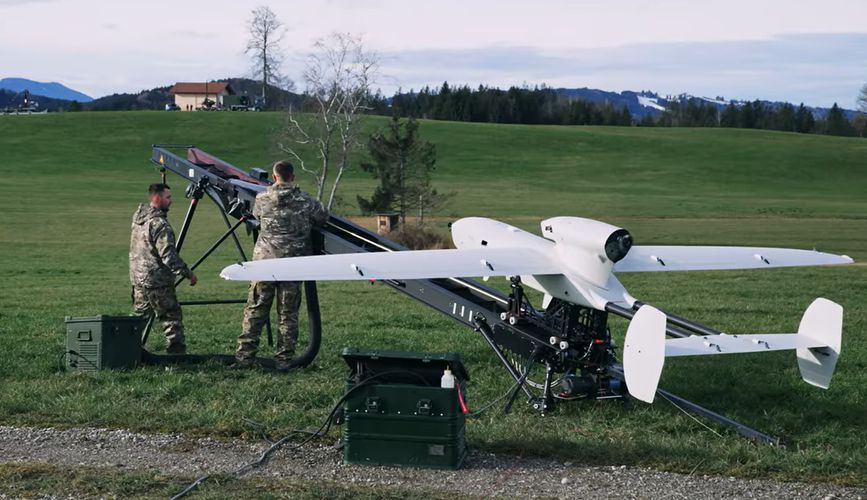 Rheinmetall представил носитель дронов-камикадзе. Фото