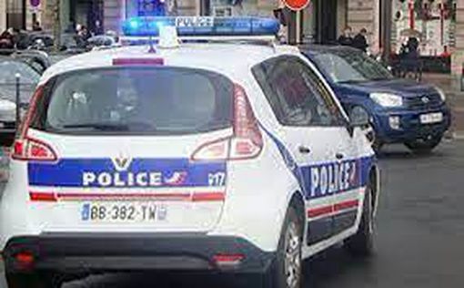В деловом районе Парижа проводят полицейскую операцию