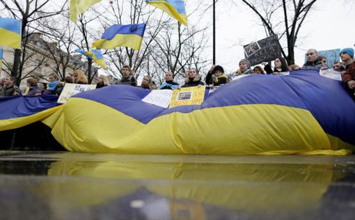 Киев: В полдень подпишут соглашение по урегулированию