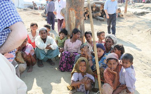 Штаты примут мусульманских беженцев из Мьянмы