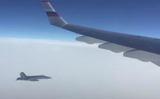 РФ ждет объяснений от Швейцарии из-за сближения самолетов
