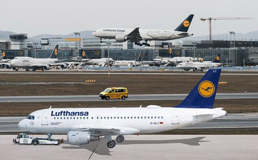 Lufthansa установит каюты для семейных пар в самолетах – фото