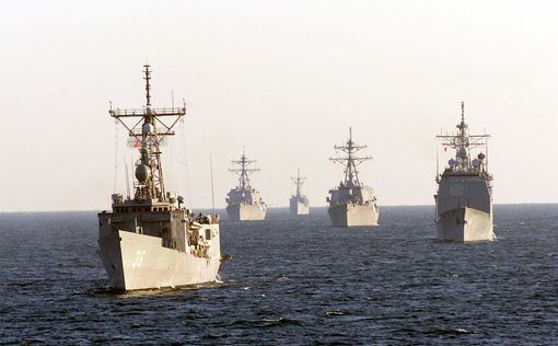 Девять российских военных кораблей замечены у берегов Крыма