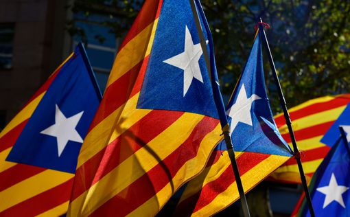 Парламент Каталонии прекратил работу