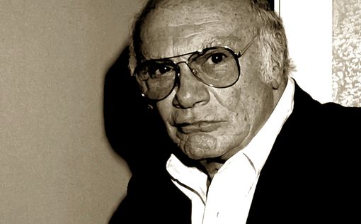 В Италии умер отец "Дона Лучиано" Франческо Рози