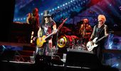 Три часа в Тель-Авиве: концерт легендарных Guns N' Roses - фоторепортаж | Фото 57